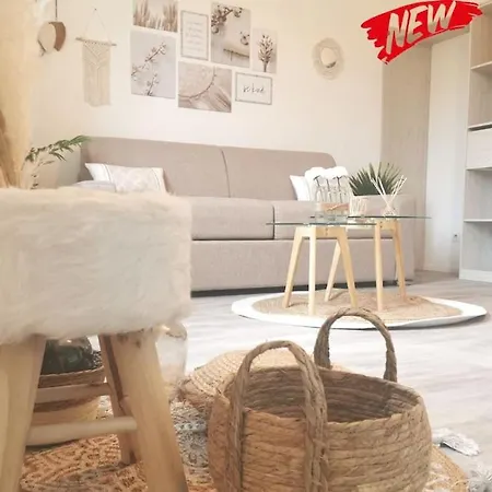 Le Bohemien *studio 30m²*wifi*parking Prive*calme Апартаменты Лурд